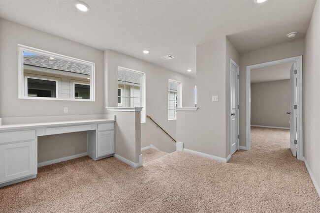 Building Photo - 1009 Lone Peak Wy