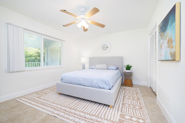 Building Photo - 501 N Ocean Blvd