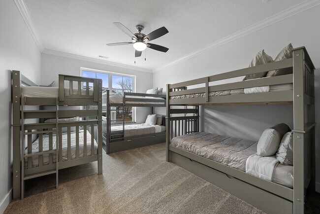 Building Photo - 1438 Indianola Ave