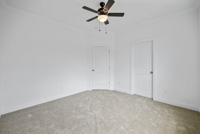 Building Photo - Newer Custom Brick Home in Lebanon