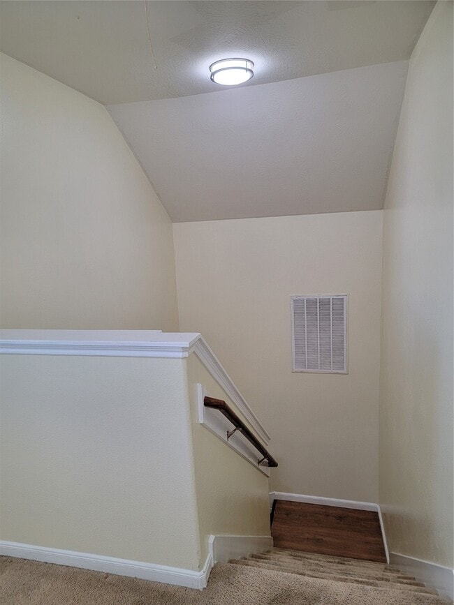 Building Photo - 17142 Taffaine Dr