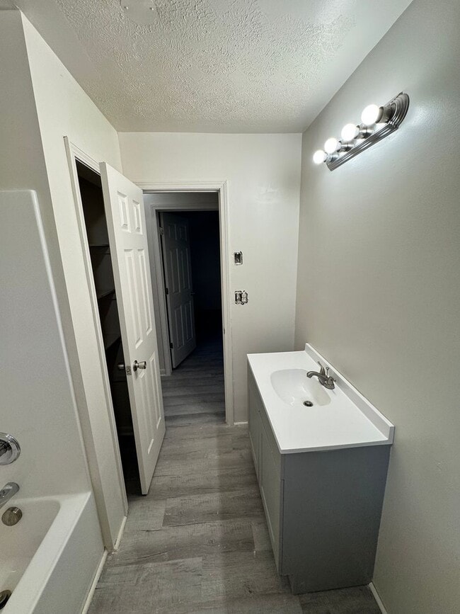 Building Photo - 3/1 in Cleveland County, NC