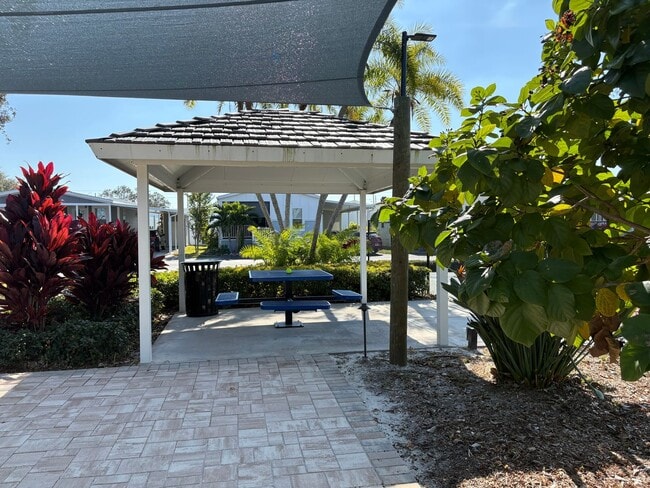 Building Photo - 55+ gated Mobile home community