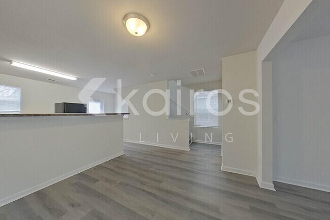 Building Photo - 114 Tybo Dr