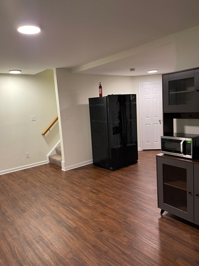 Building Photo - 507 Stafford Glen Ct