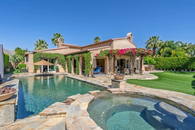 Building Photo - 40294 Rancho Palmeras