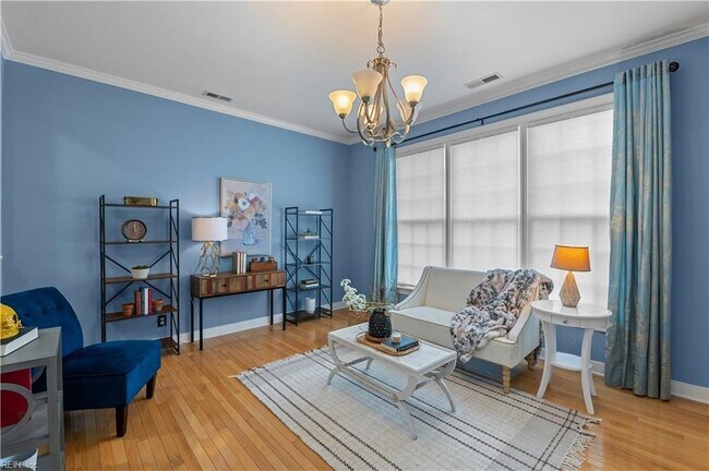 Building Photo - 232 Suri Dr