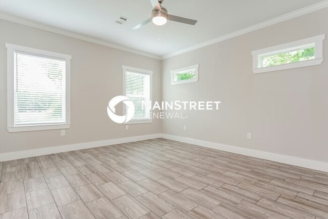 Building Photo - 4 Bedroom Pet-Friendly Home in Dallas, TX ...