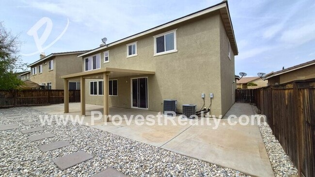 Building Photo - 13287 Hollister St