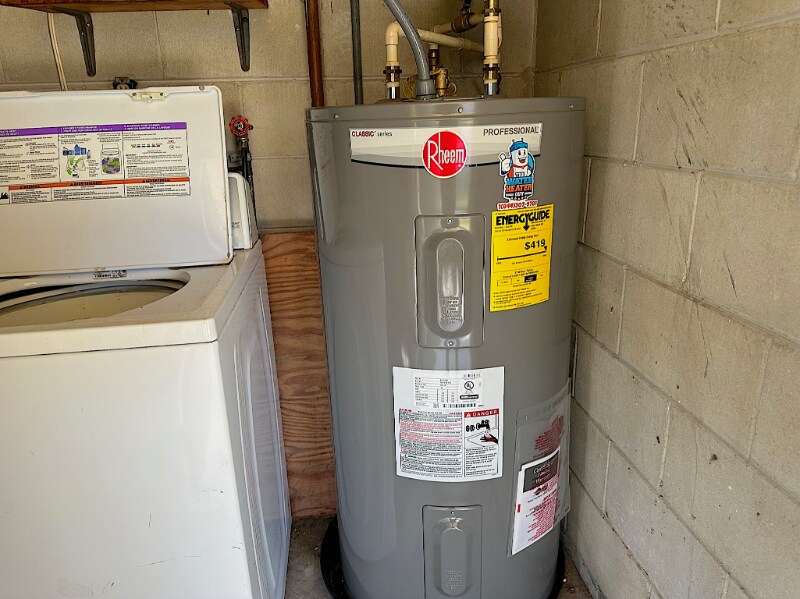 Building Photo - 7197 Quincy Ln