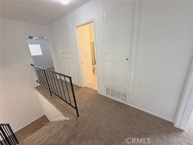 Building Photo - 424 E Blueridge