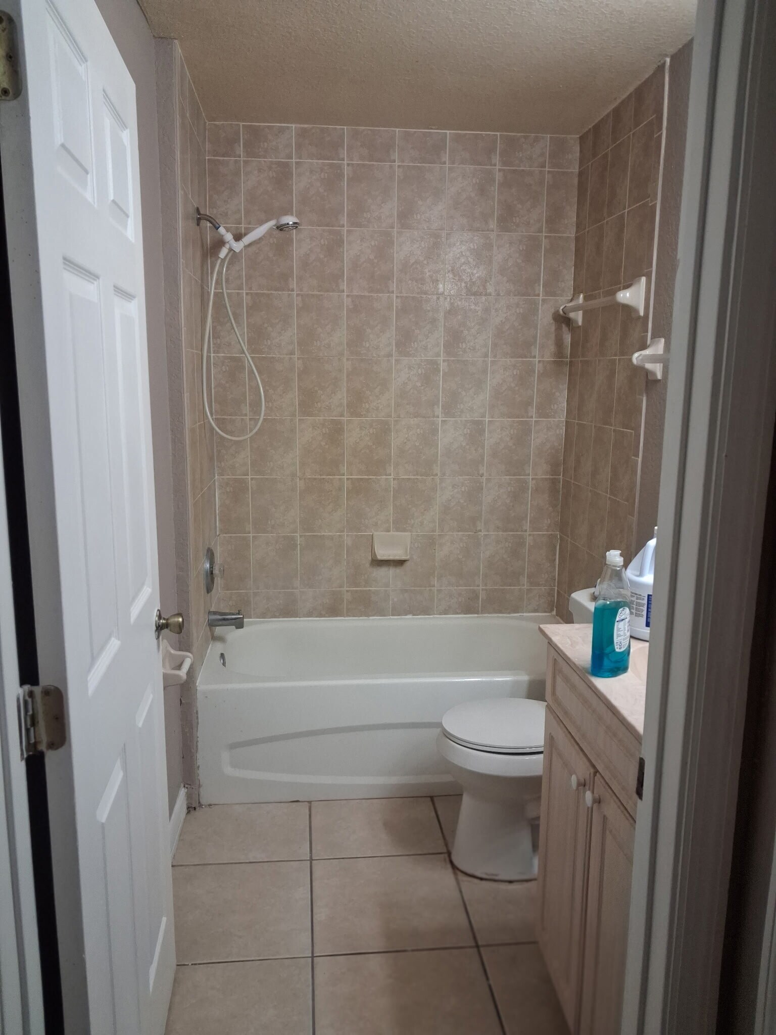 Building Photo - 5039 Locke Ln