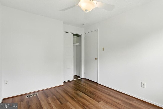 Building Photo - 351 Gundry Dr