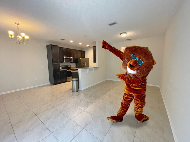 Building Photo - Moultrie Village Townhome, 2 BR/2.5 BA/1 Car