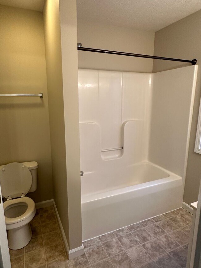 Building Photo - 1289 Cobble Creek Cir