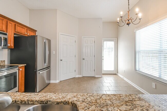 Building Photo - 6951 Parkbrook Ln