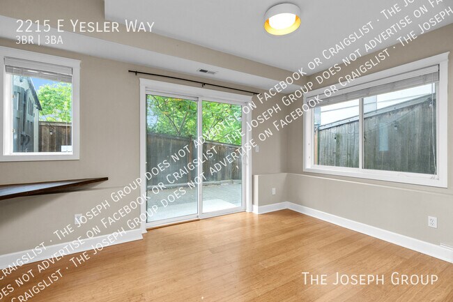 Building Photo - 2215 E Yesler Wy