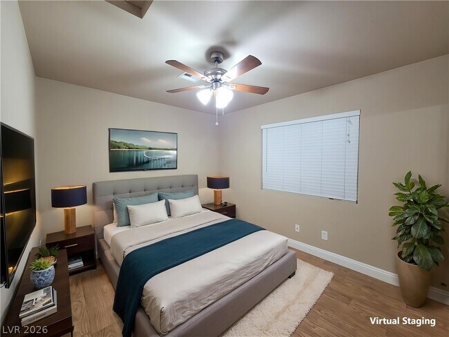 Building Photo - 8217 Broward Ln