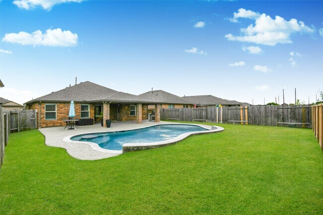 Building Photo - 29622 Breakwater Dr