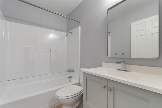 Building Photo - 1703 Coronado Hills Dr