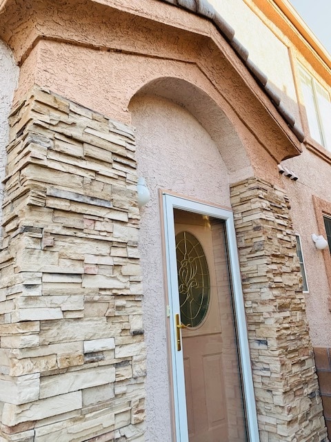 Building Photo - 5239 Na Pali St NE