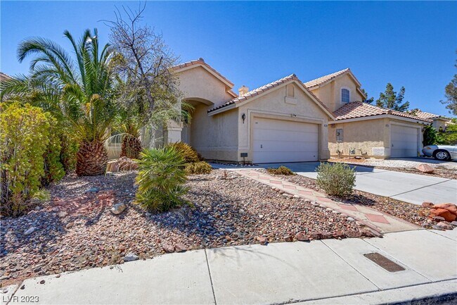 Primary Photo - 3781 White Peppermint Dr