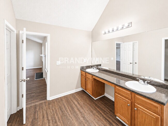 Building Photo - 6522 Dekeon Dr