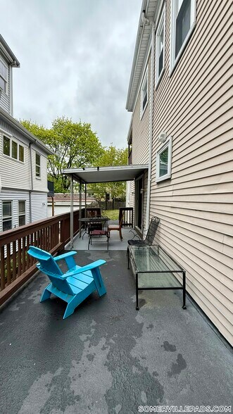 Building Photo - 35 Conwell Ave