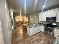 Building Photo - 699 E 355 N