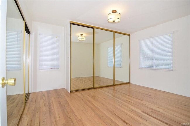 Building Photo - 14645 La Maida St