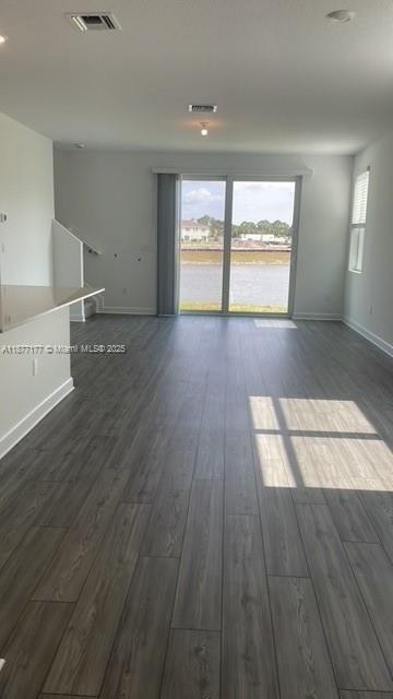 Building Photo - 871 SE grovebush Ln