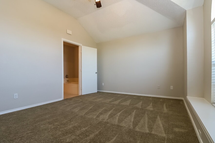 Building Photo - 1521 Becky Ln