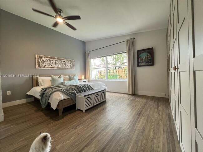 Building Photo - 16410 Sapphire Bend