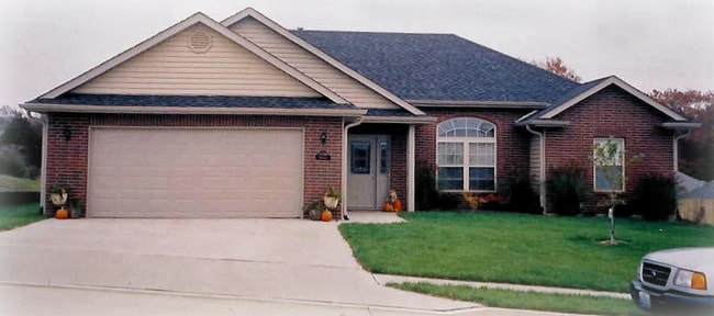 Building Photo - 4208 Brunswick Dr