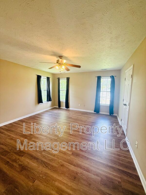 Building Photo - 7660 Galena Dr