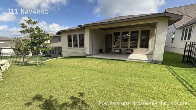 Building Photo - 311 Navarro-