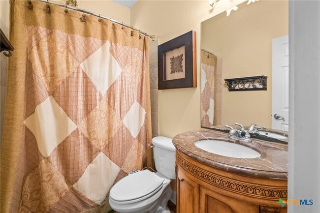 Building Photo - 130 Post Oak Cir