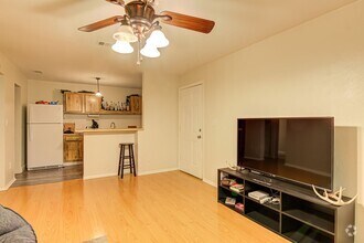 Building Photo - Tumblin Creek D-22