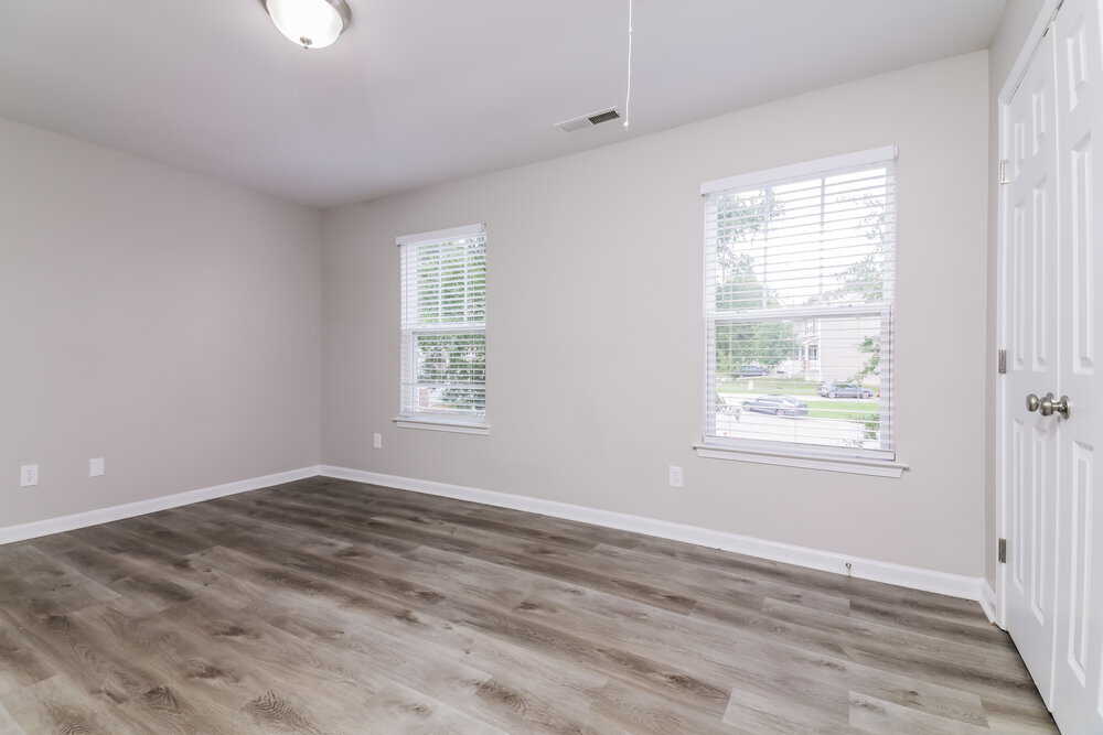 Building Photo - 3501 Pinkham Way