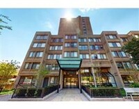 Building Photo - 1731 Beacon St