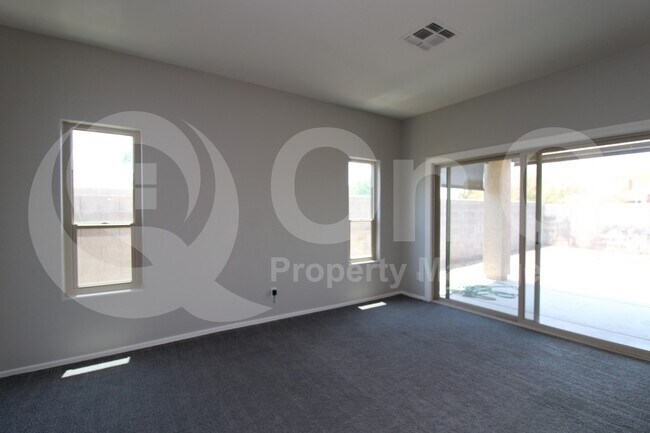 Building Photo - 2020 N Holguin Way