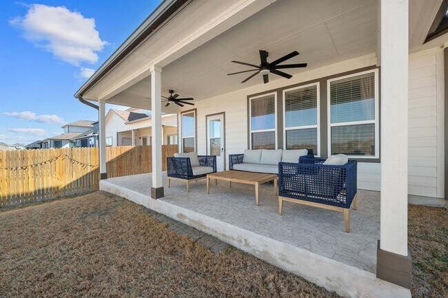 Building Photo - 17708 Zinfandel Dr