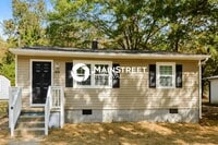 Building Photo - 2 Bedroom Pet-Friendly Home in Hillsborough, NC with Main Street Renewal