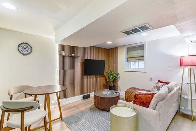 Building Photo - 4203 73rd Ave