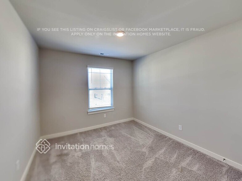 Building Photo - 1013 Baltusrol Ln