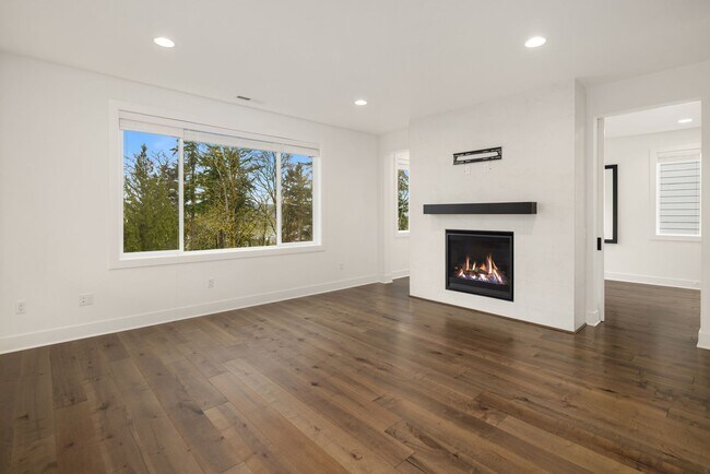 Building Photo - 7967 112th Ln SE