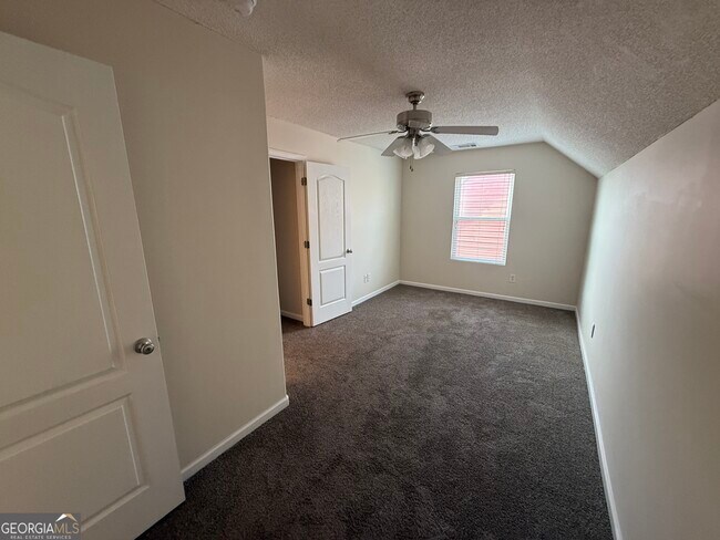 Building Photo - 248 Fern Ridge Ct