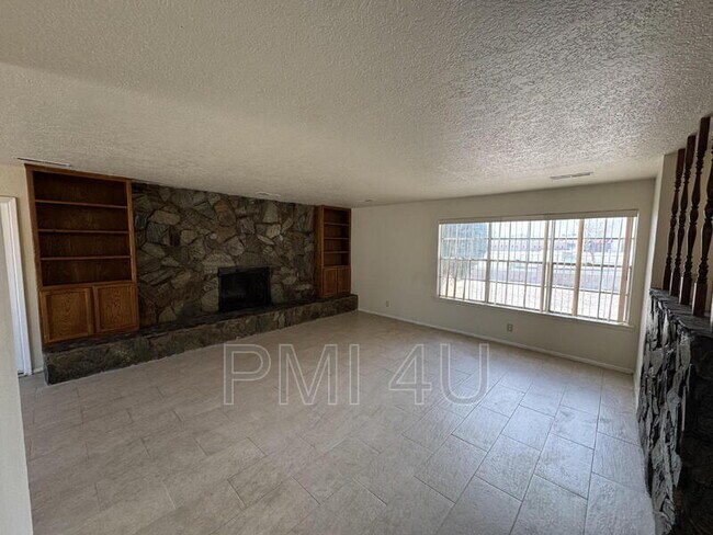 Building Photo - 9605 Benavides Rd SW