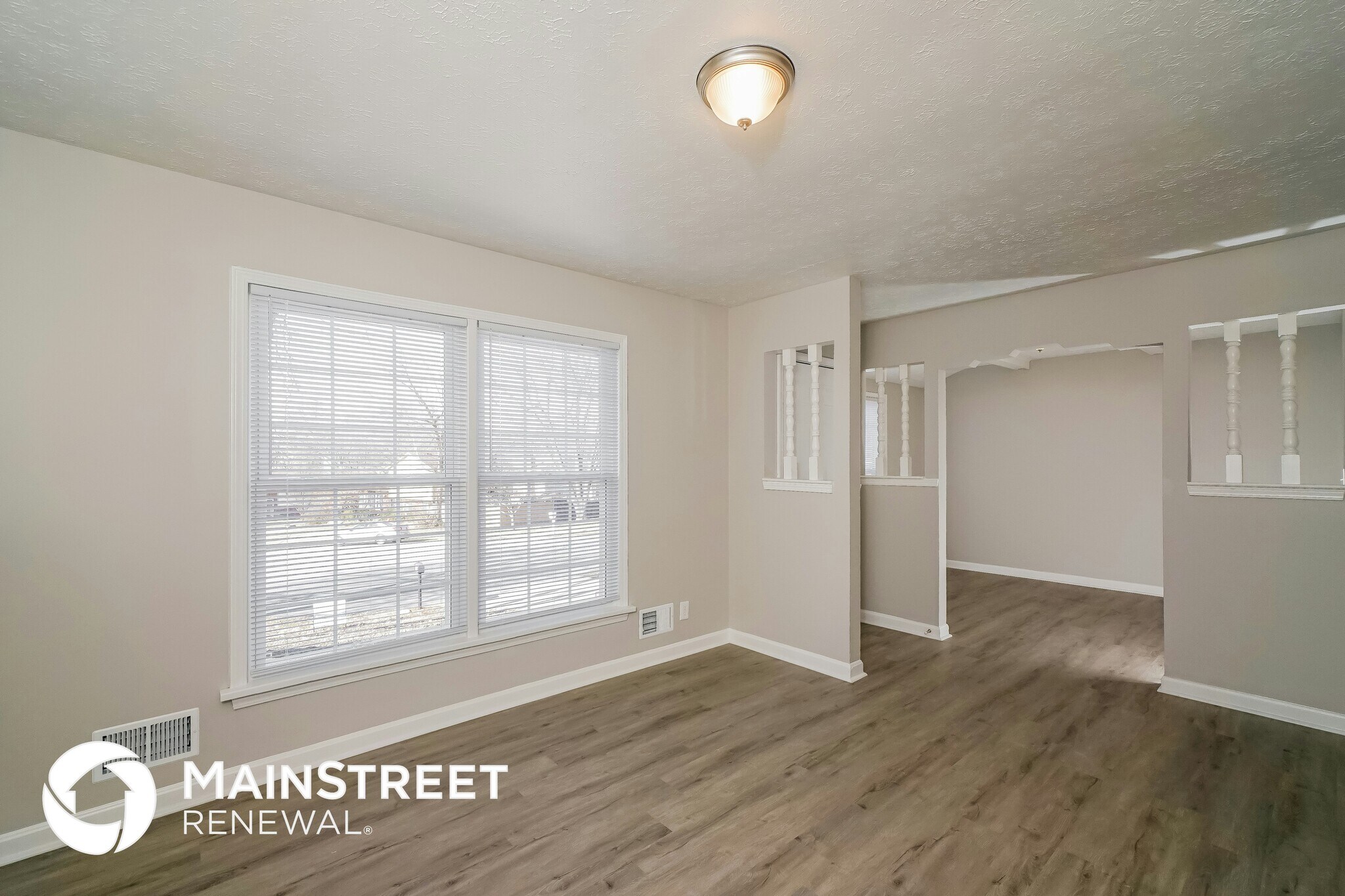 Building Photo - 8000 Cloverport Ct