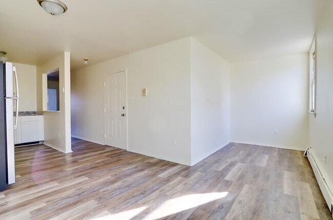 Building Photo - 78 Orient Ave